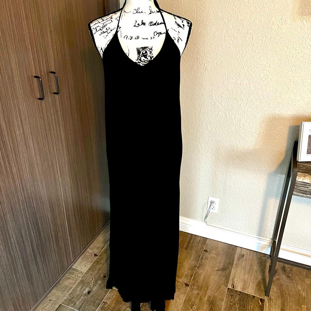 Black relaxed fit maxi dress.